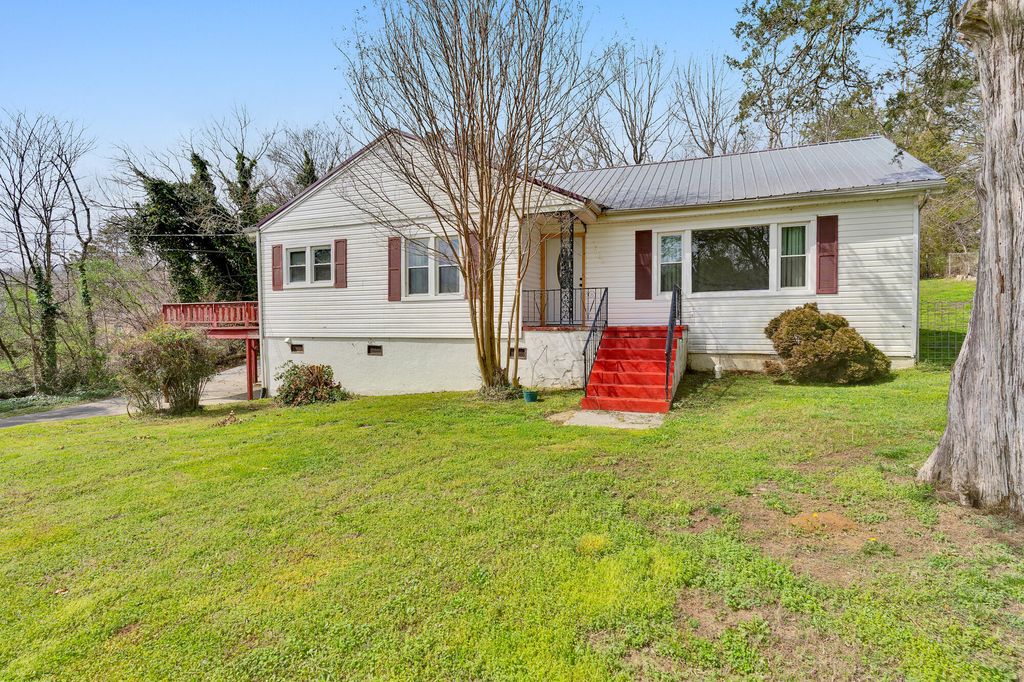 15465 Us 11 Highway, Trenton, GA 30752