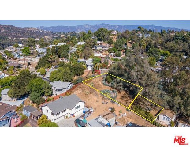 0 Poppy St, Los Angeles, CA 90042