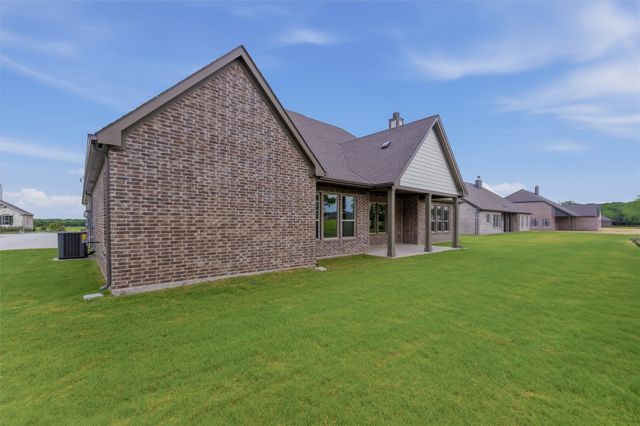 350 Cobb Road, Leonard, TX 75452
