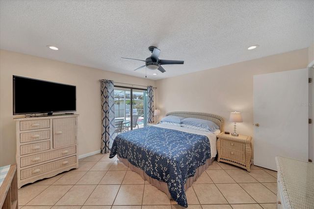 1415 FALCON ROAD, Venice, FL 34293