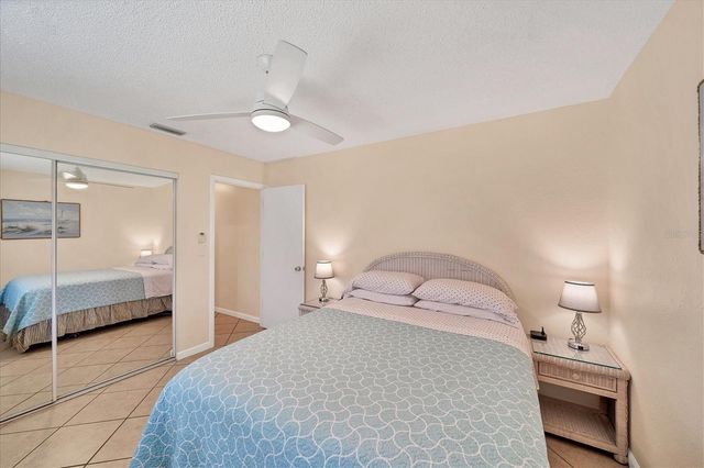 1415 FALCON ROAD, Venice, FL 34293