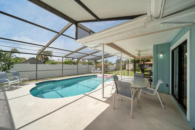 1415 FALCON ROAD, Venice, FL 34293