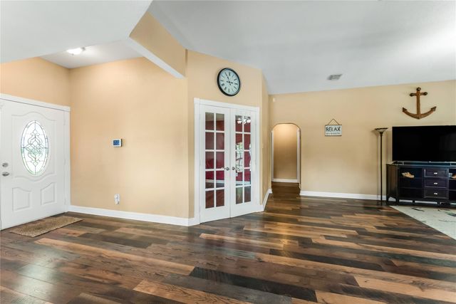519 Fairfield Street, Shoreacres, TX 77571