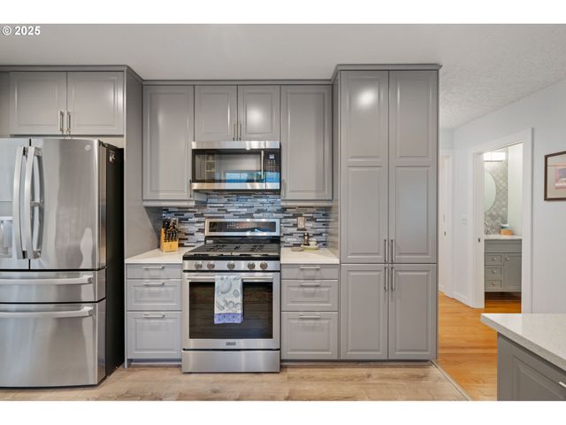 10702 Se 15TH St, Vancouver, WA 98664