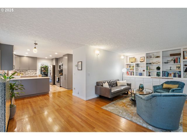 10702 Se 15TH St, Vancouver, WA 98664