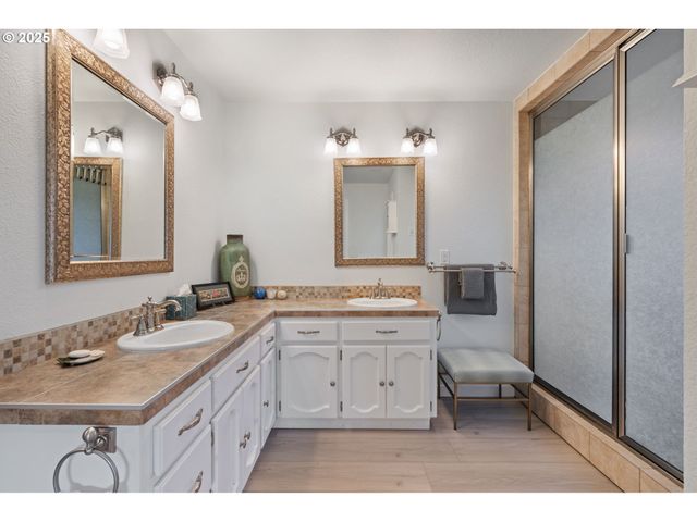 10702 Se 15TH St, Vancouver, WA 98664