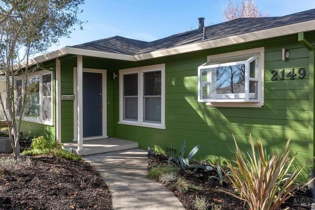 2149 Humboldt St, Santa Rosa, CA 95404