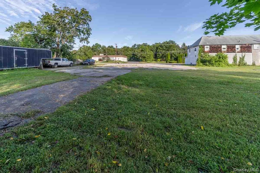212 Homestead Avenue, Maybrook, NY 12543 — photo 4