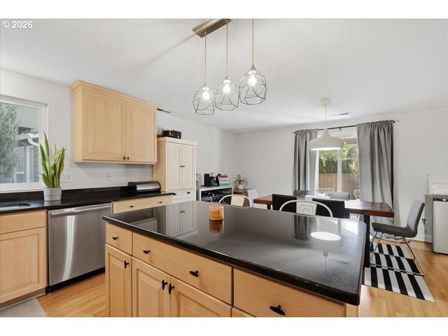 17103 Se 18TH St, Vancouver, WA 98683