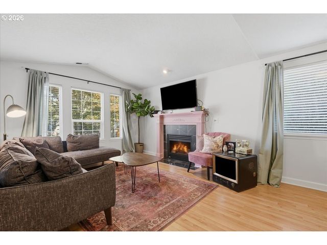 17103 Se 18TH St, Vancouver, WA 98683