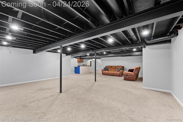4451 Carriage Hill Court, Oakland Charter Township, MI 48306