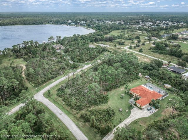 3000 Hawks Landing Circle, Sebring, FL 33875