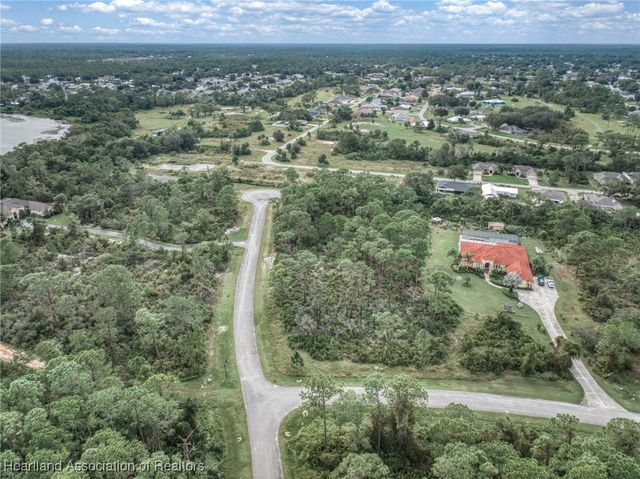 3000 Hawks Landing Circle, Sebring, FL 33875