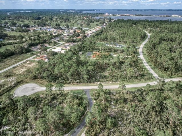 3000 Hawks Landing Circle, Sebring, FL 33875