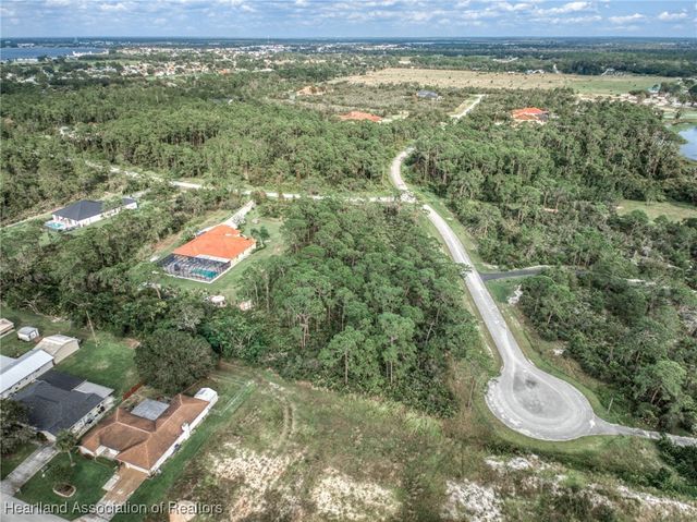 3000 Hawks Landing Circle, Sebring, FL 33875