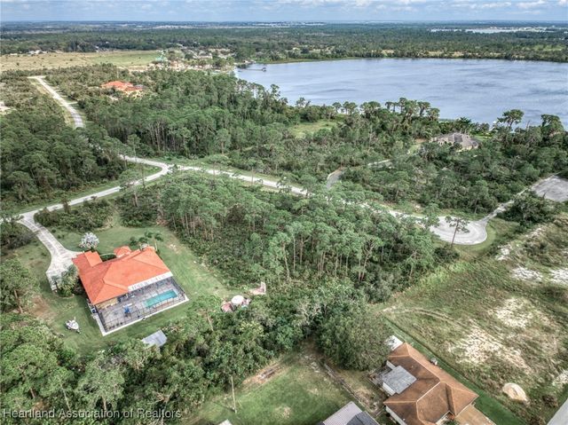 3000 Hawks Landing Circle, Sebring, FL 33875