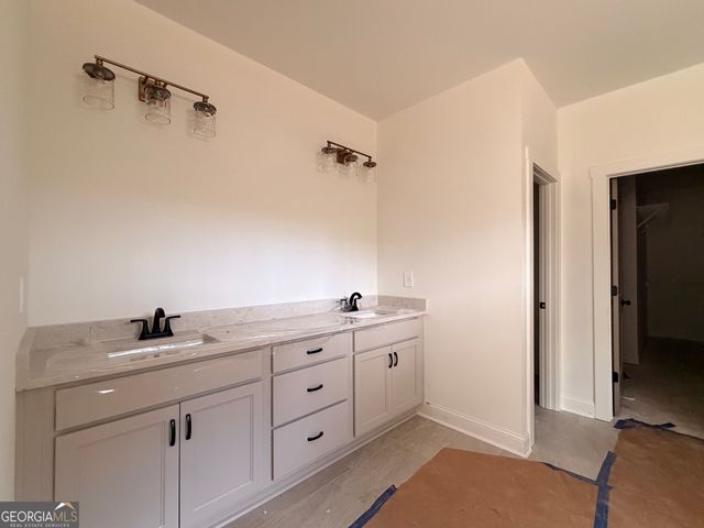 3243 Old Lifsey Springs Road, Molena, GA 30258