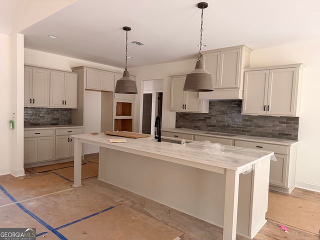 3243 Old Lifsey Springs Road, Molena, GA 30258