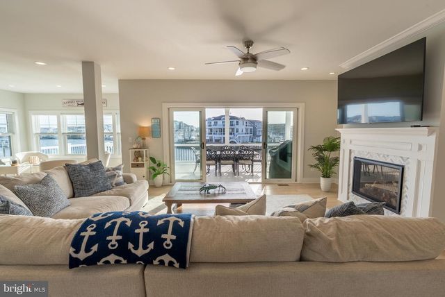 432 MORRIS BLVD, Manahawkin, NJ 08050