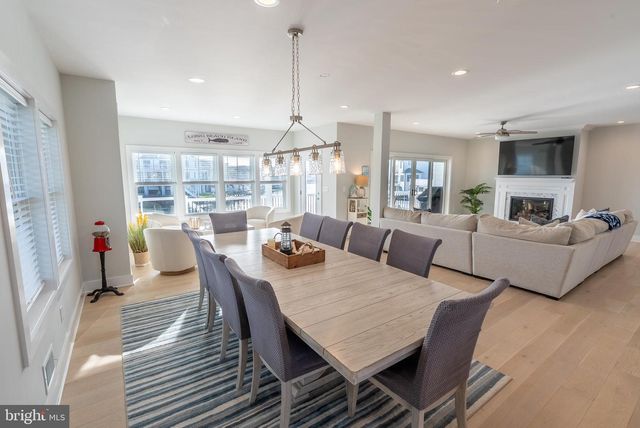 432 MORRIS BLVD, Manahawkin, NJ 08050