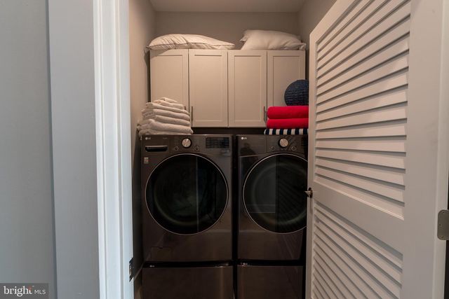 432 MORRIS BLVD, Manahawkin, NJ 08050