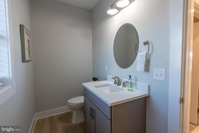 432 MORRIS BLVD, Manahawkin, NJ 08050
