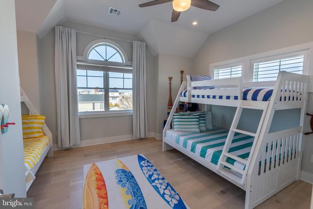 432 MORRIS BLVD, Manahawkin, NJ 08050