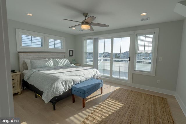 432 MORRIS BLVD, Manahawkin, NJ 08050