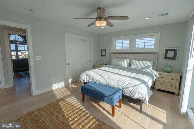 432 MORRIS BLVD, Manahawkin, NJ 08050