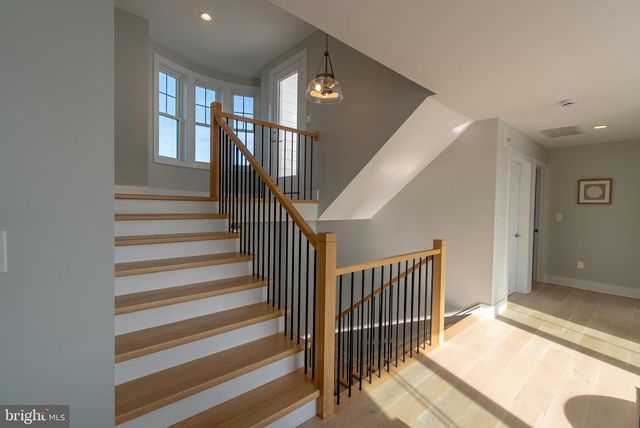 432 MORRIS BLVD, Manahawkin, NJ 08050