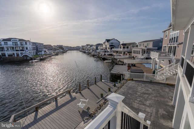 432 MORRIS BLVD, Manahawkin, NJ 08050
