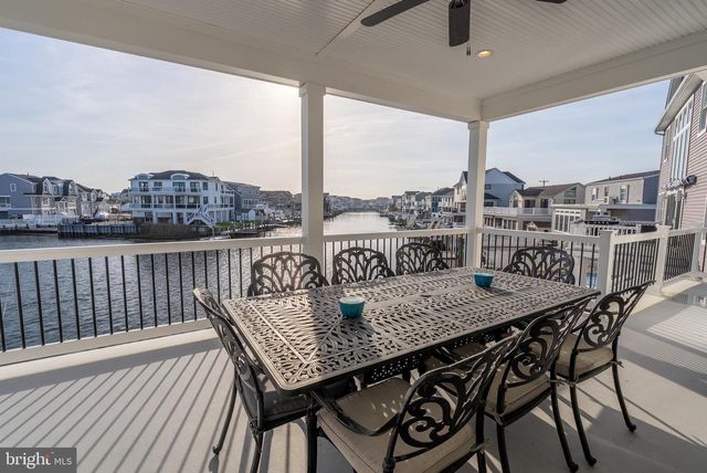 432 MORRIS BLVD, Manahawkin, NJ 08050