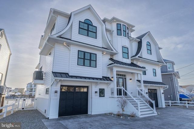 432 MORRIS BLVD, Manahawkin, NJ 08050