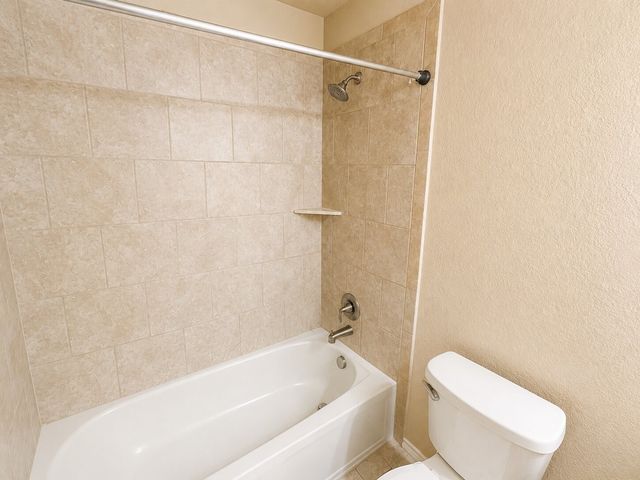 516 Cheyenne Drive, Aubrey, TX 76227