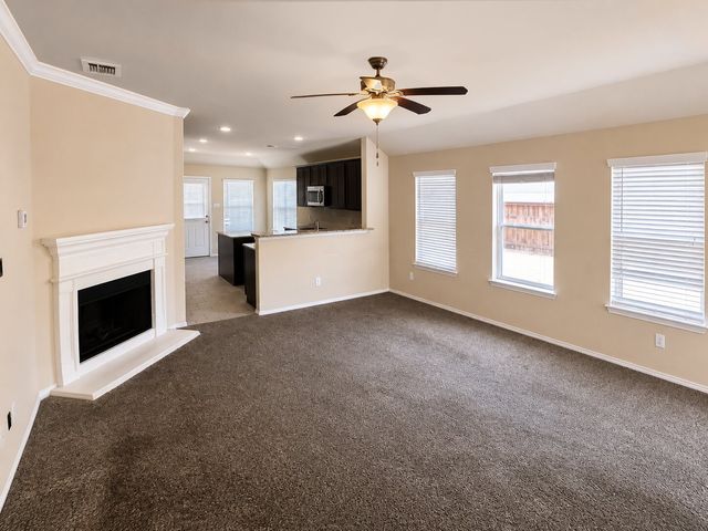 516 Cheyenne Drive, Aubrey, TX 76227