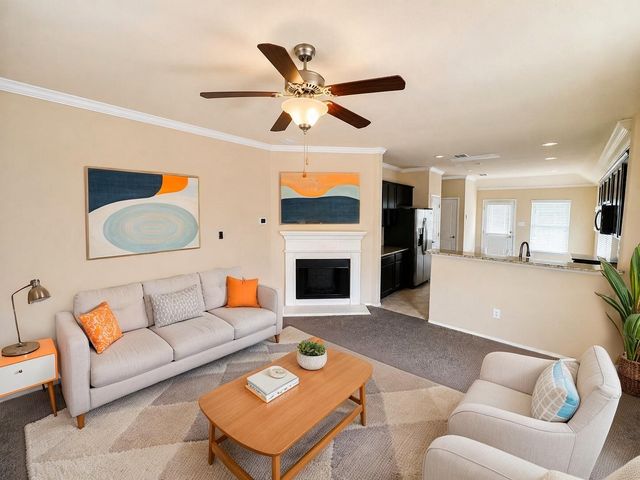 516 Cheyenne Drive, Aubrey, TX 76227