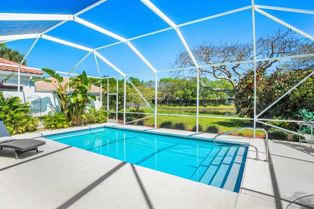 4983 Garden Drive, Delray Beach, FL 33445