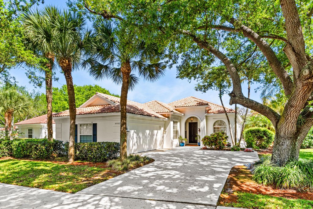 4983 Garden Drive, Delray Beach, FL 33445