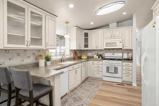 909 RICHLAND RD 84, San Marcos, CA 92069