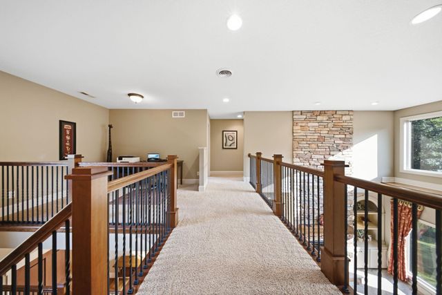 905 Highlander Trail, Hudson, WI 54016