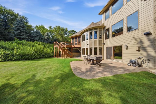 905 Highlander Trail, Hudson, WI 54016