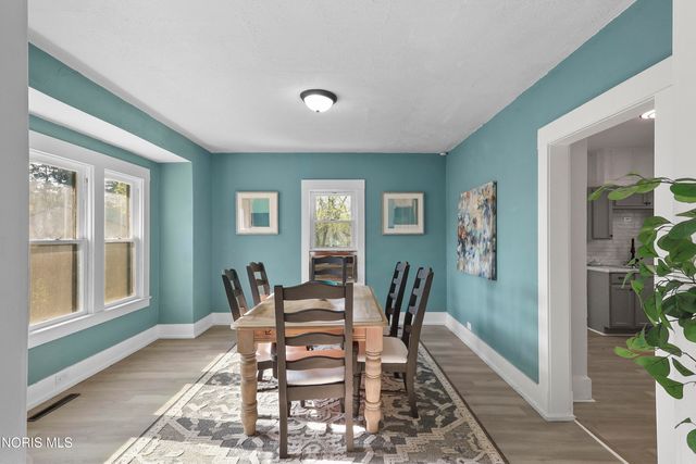 5805 Fryer Avenue, Toledo, OH 43615