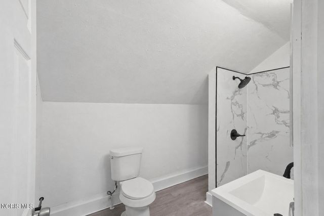 5805 Fryer Avenue, Toledo, OH 43615
