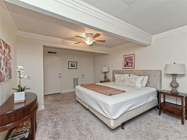 199 World Of Tennis SQ, Lakeway, TX 78738