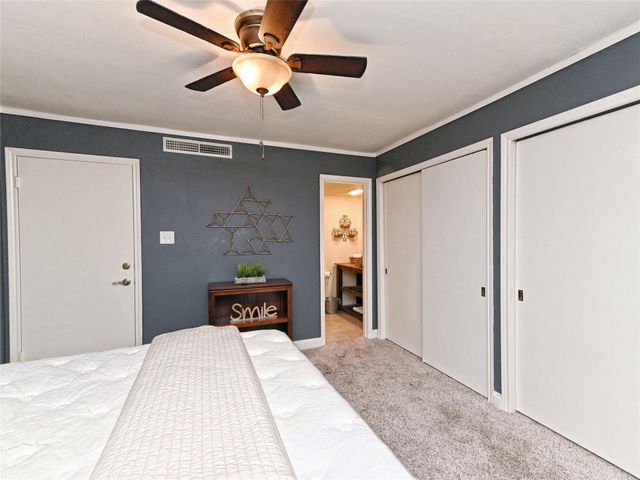 199 World Of Tennis SQ, Lakeway, TX 78738