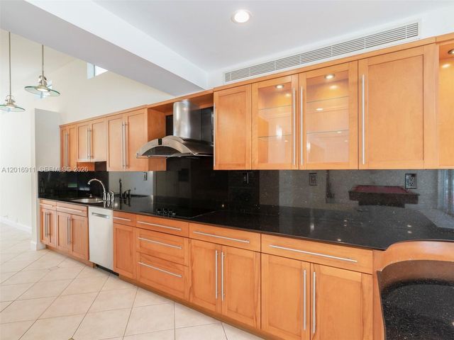 11800 SW 77th Ave, Pinecrest, FL 33156
