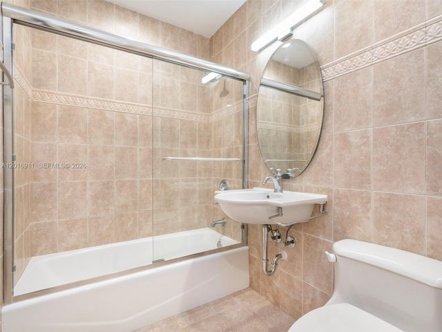11800 SW 77th Ave, Pinecrest, FL 33156