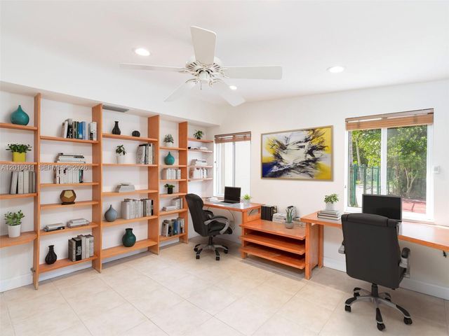11800 SW 77th Ave, Pinecrest, FL 33156