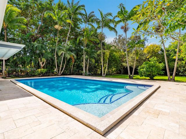 11800 SW 77th Ave, Pinecrest, FL 33156