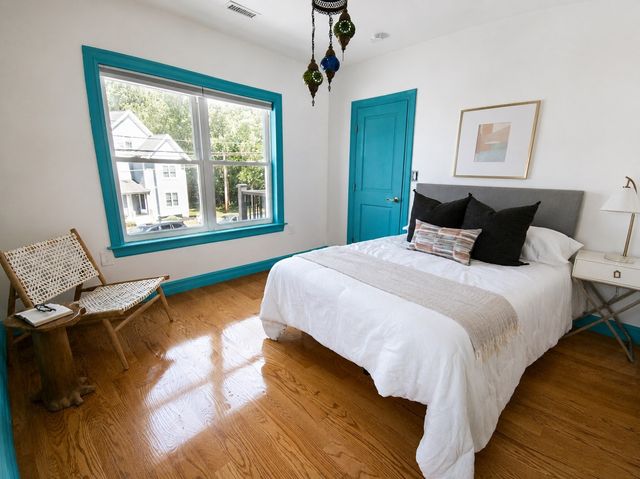 360 Harvard St, Boston, MA 02124